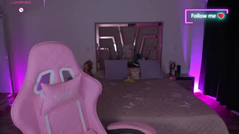 LUNA ROSE online show from 05/07/26, 03:56