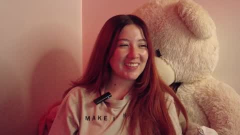 Luna online show from 12/04/25, 05:50