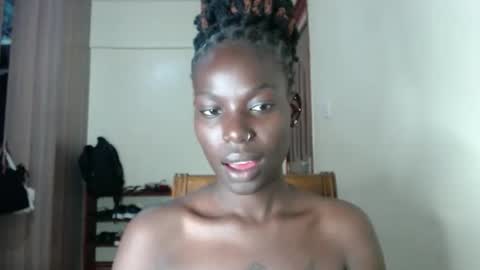 Snapshot of luo_queen chatting on 05/01/26, 09:47 luo_queen online show from 05/01/26, 09:47