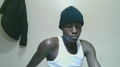 luoislove online show from 10/25/25, 08:55