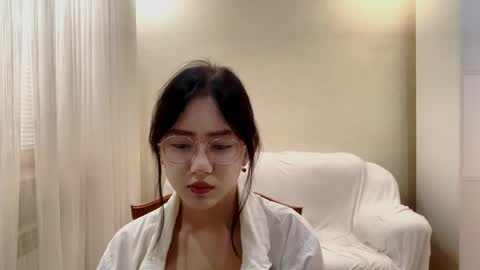 Roxie online show from 05/12/26, 01:08