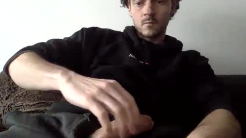 Snapshot of lupine_666 chatting on 12/29/24, 01:38 Lupine online show from 12/29/24, 01:38