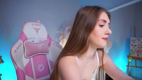 Eva online show from 11/11/25, 02:28