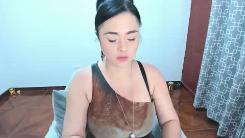 Snapshot of luscious86 chatting on 04/04/26, 02:36 PAULINA online show from 04/04/26, 02:36