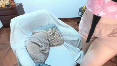 Snapshot of luscious86 chatting on 04/07/26, 11:26 PAULINA online show from 04/07/26, 11:26