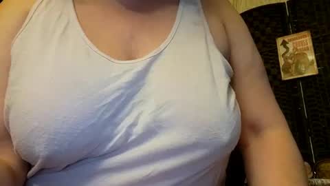 Snapshot of lusciouslibra82 chatting on 12/05/24, 10:01 .Clarissa. Follow me on Instagram miss buns online show from 12/05/24, 10:01