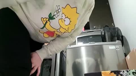 Snapshot of lusciouslibra82 chatting on 02/13/25, 09:51 .Clarissa. Follow me on Instagram miss buns online show from 02/13/25, 09:51