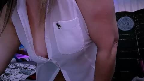 Snapshot of lusciouslibra82 chatting on 11/07/25, 10:10 .Clarissa. Follow me on Instagram miss buns online show from 11/07/25, 10:10