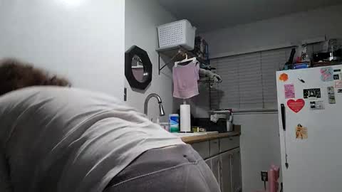 Snapshot of lusciouslibra82 chatting on 11/18/25, 03:45 .Clarissa. Follow me on Instagram miss buns online show from 11/18/25, 03:45