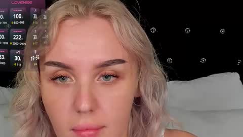 your sweet Liana online show from 10/11/25, 10:52