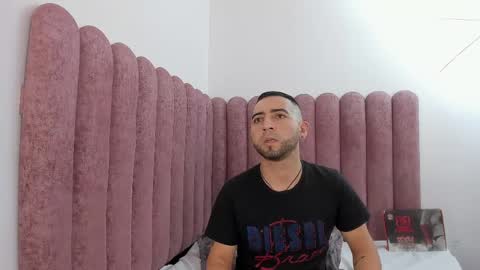 Lushian And Luna online show from 05/01/26, 04:55