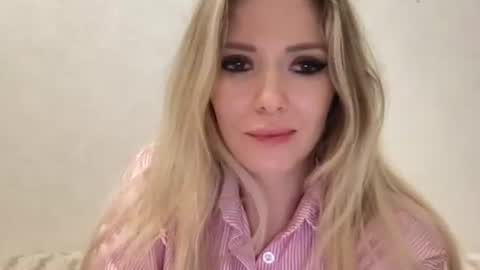 lusiluv online show from 04/26/26, 09:56