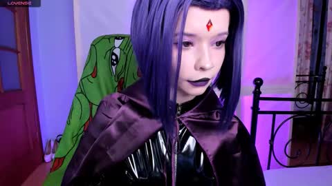 Asami online show from 11/30/25, 05:50