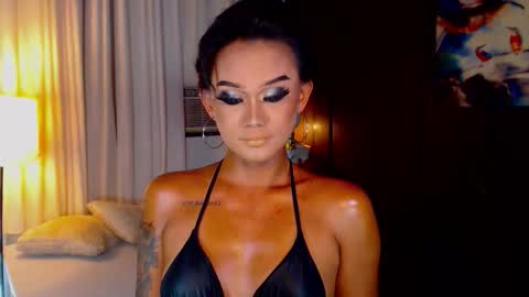 AdriannaFowks online show from 05/06/26, 03:06