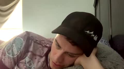 Snapshot of lustlivenow chatting on 10/01/25, 09:32 GUY --- GIRL online show from 10/01/25, 09:32