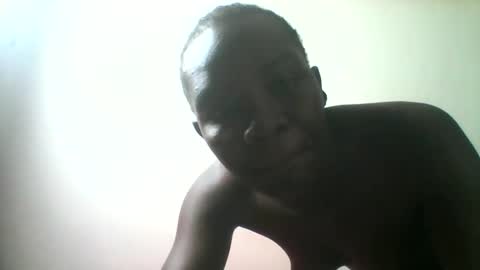 Snapshot of lusty_aura chatting on 10/19/25, 06:58 aura online show from 10/19/25, 06:58