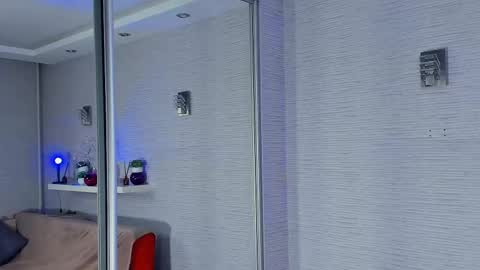 Isabel online show from 03/05/25, 11:06