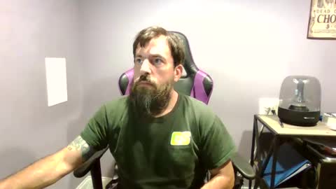 Snapshot of luv2likslit611455 chatting on 10/08/25, 07:50 Luv2likslit online show from 10/08/25, 07:50