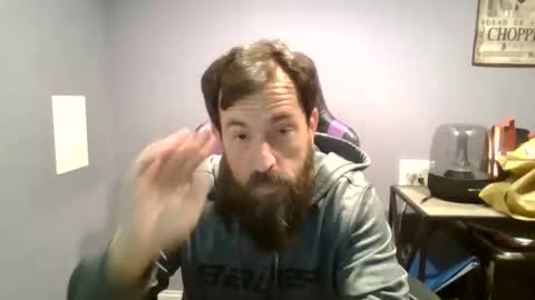 Snapshot of luv2likslit611455 chatting on 10/15/25, 08:03 Luv2likslit online show from 10/15/25, 08:03