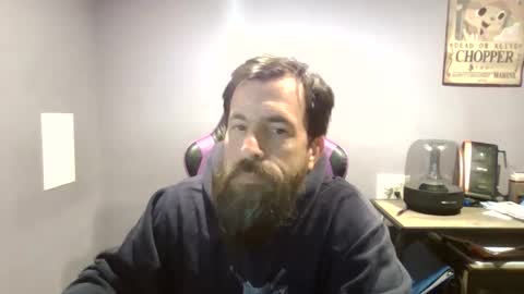 Snapshot of luv2likslit611455 chatting on 10/19/25, 08:48 Luv2likslit online show from 10/19/25, 08:48