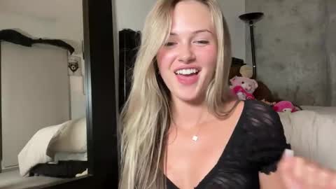 Aimee online show from 03/18/26, 04:48