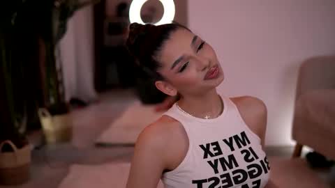 Snapshot of luvcaprice chatting on 03/18/26, 11:08 Caprice online show from 03/18/26, 11:08