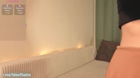 Sasha online show from 10/18/25, 09:10