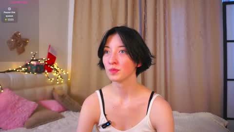 Snapshot of luvenianitschke chatting on 01/09/26, 09:12 Sasha online show from 01/09/26, 09:12