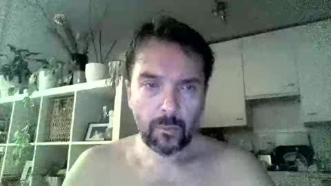 Snapshot of luvly chatting on 11/03/25, 09:59 Luvly online show from 11/03/25, 09:59