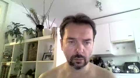 Snapshot of luvly chatting on 11/09/25, 07:50 Luvly online show from 11/09/25, 07:50