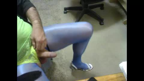 Snapshot of luvnylon1on1 chatting on 01/18/26, 02:37 Ashley online show from 01/18/26, 02:37