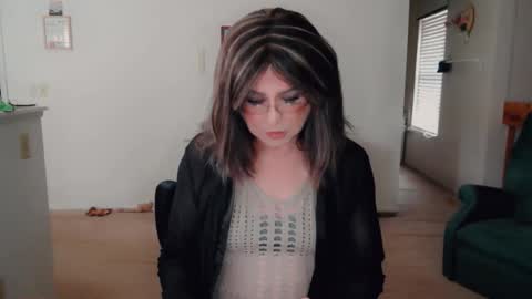 Britney online show from 02/02/26, 06:17