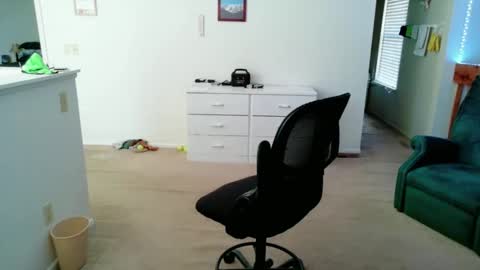 Britney online show from 03/10/26, 06:24