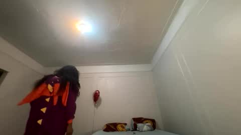 luvvlee online show from 02/04/26, 08:31