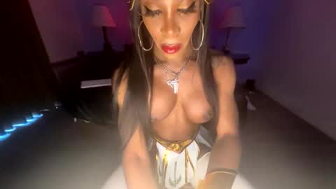 luvvlee online show from 05/03/26, 05:19