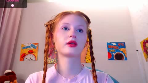 Snapshot of lux_angel chatting on 11/02/25, 12:13 lux_angel online show from 11/02/25, 12:13