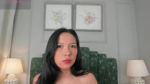 lux_bitchx online show from 05/06/26, 03:24