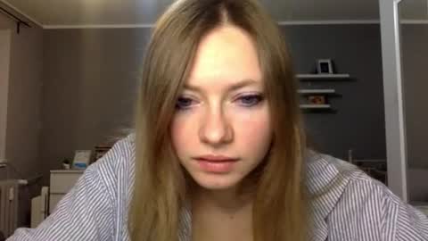 Snapshot of lux_millie chatting on 02/03/26, 10:15 Millie online show from 02/03/26, 10:15