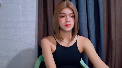 queen lux online show from 03/12/26, 01:06