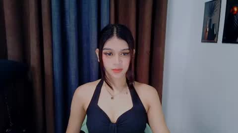 Snapshot of lux_white chatting on 07/24/26, 04:21 queen lux online show from 07/24/26, 04:21