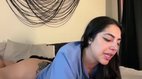 luxcher22 online show from 12/22/24, 09:55