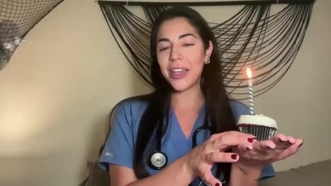 luxcher22 online show from 09/26/25, 02:48