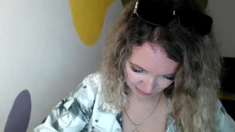Donna online show from 06/17/26, 09:45