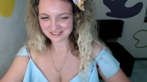 Donna online show from 07/04/26, 01:01
