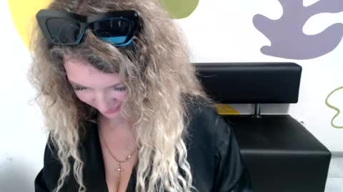 Donna online show from 07/06/26, 11:51