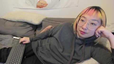 LuxGray online show from 12/04/24, 06:22