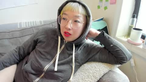 LuxGray online show from 04/26/26, 04:59