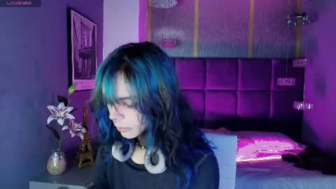 Snapshot of luxiel_ chatting on 06/30/26, 08:54 Luxiel 3 online show from 06/30/26, 08:54