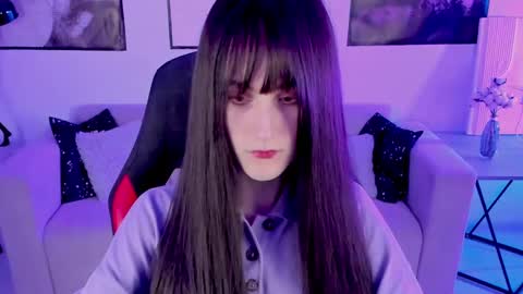 Snapshot of luxrayi chatting on 02/11/25, 06:01 Ray online show from 02/11/25, 06:01