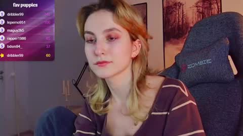 Snapshot of luxrayi chatting on 02/27/25, 12:21 Ray online show from 02/27/25, 12:21